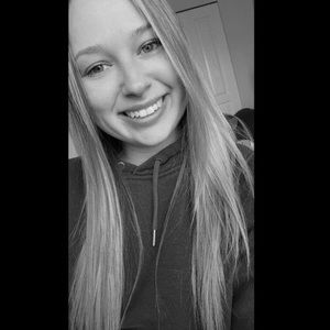 Meet your Posher, Jana